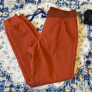 Figs Auburn Zamora scrub pants